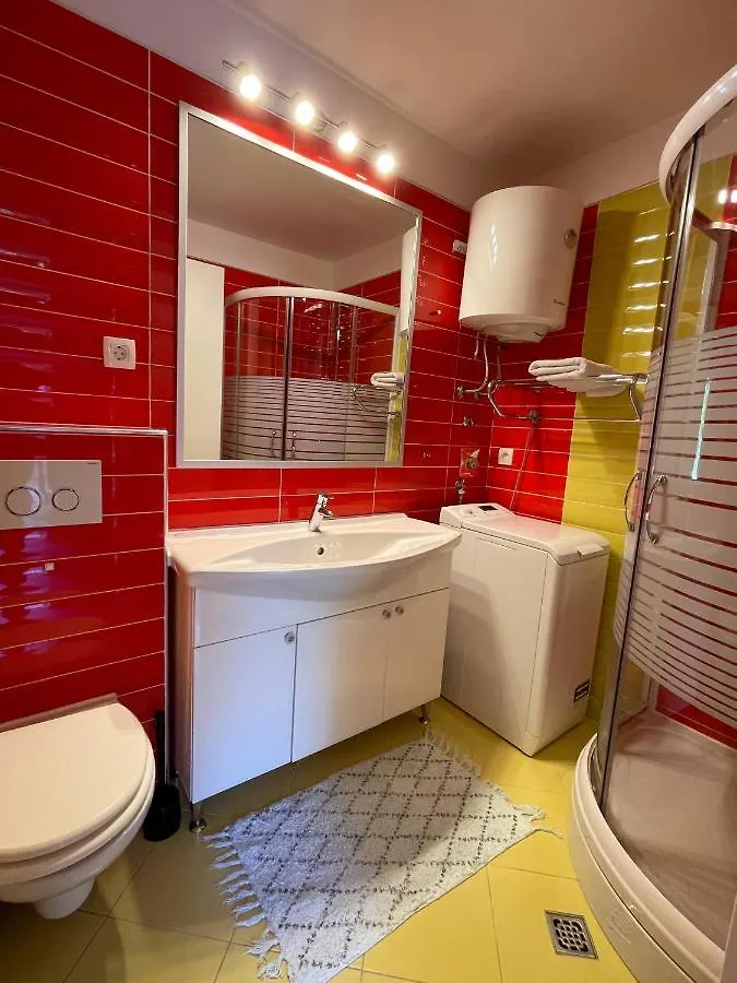 Apartment Joanne !Private Parking! Split
